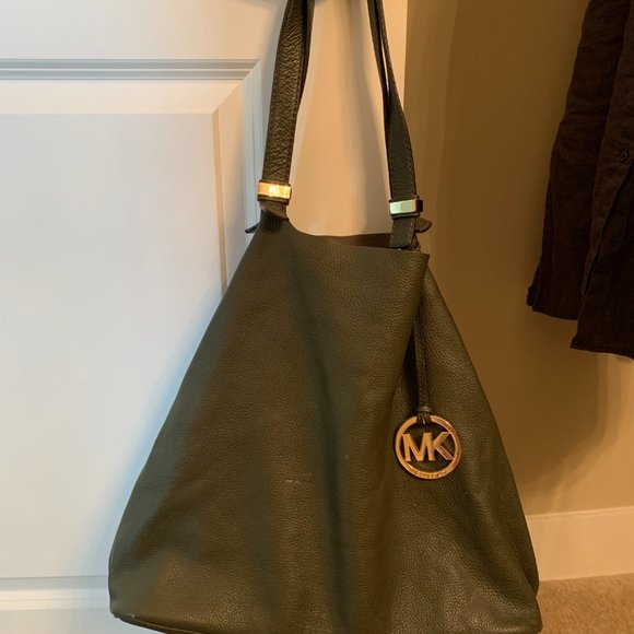 Michael Kors shoulder bag - 100% leather - Picture 10 of 15